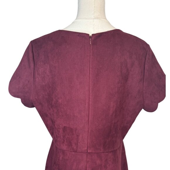 Pappagallo Size 12 Burgundy Suede-Style Scalloped Hem Dress - Picture 14 of 16